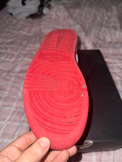 BRED TOE 10.5 RED AND WHITE
